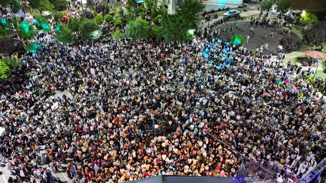 17. Yeşilli Uluslararası Kültür Sanat ve Kiraz Festivali 13-14-15 Haziran 2025 tarihinde çeşitli etkinliklerle düzenlendi.